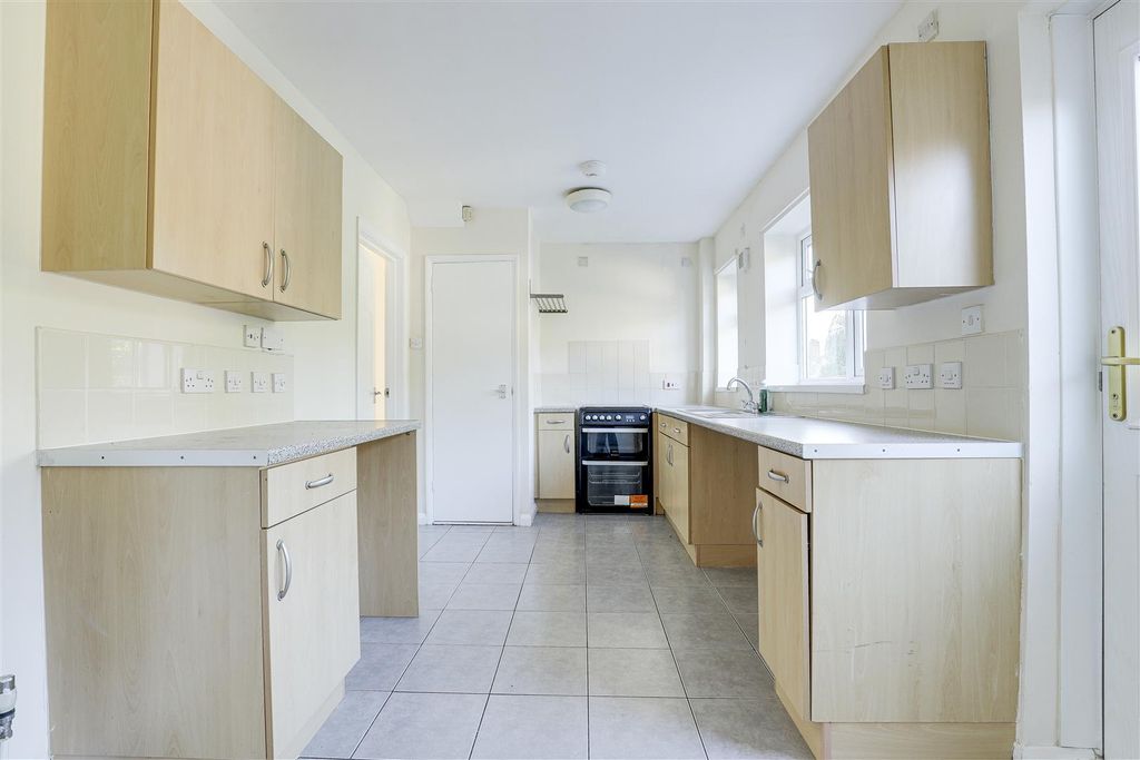 Property photo 3 of 13 03.Jpg