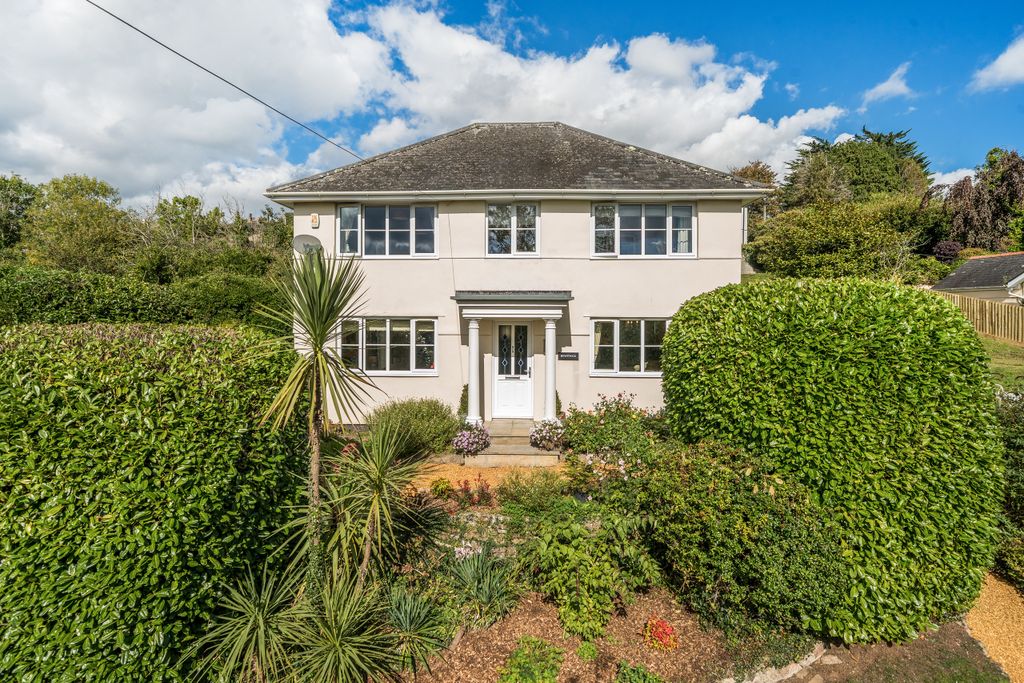 Property photo 1 of 29 1354464-3-68d3F06082398-Arw-1