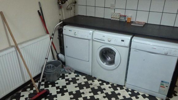 Property photo 3 of 18 Machines.Png