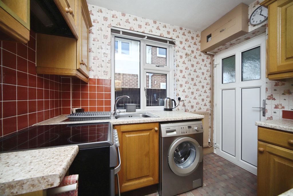 Property photo 2 of 20