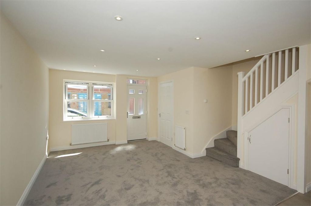 Property photo 2 of 6 Vrxghvkfrmeyfo0I2d4i3Gbflx4.Jpg