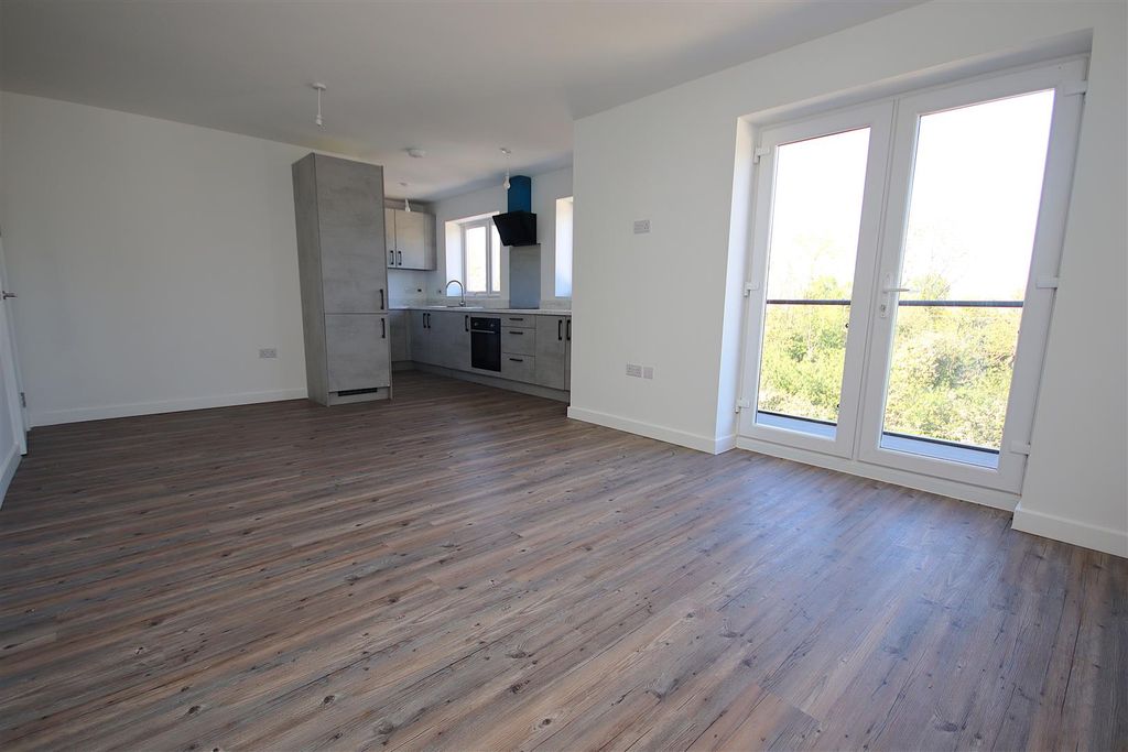 Property photo 3 of 10 Img_6685.Jpg