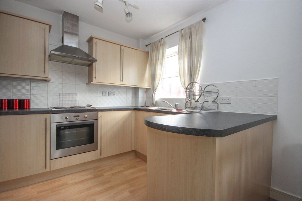 Property photo 3 of 12 Picture No. 19