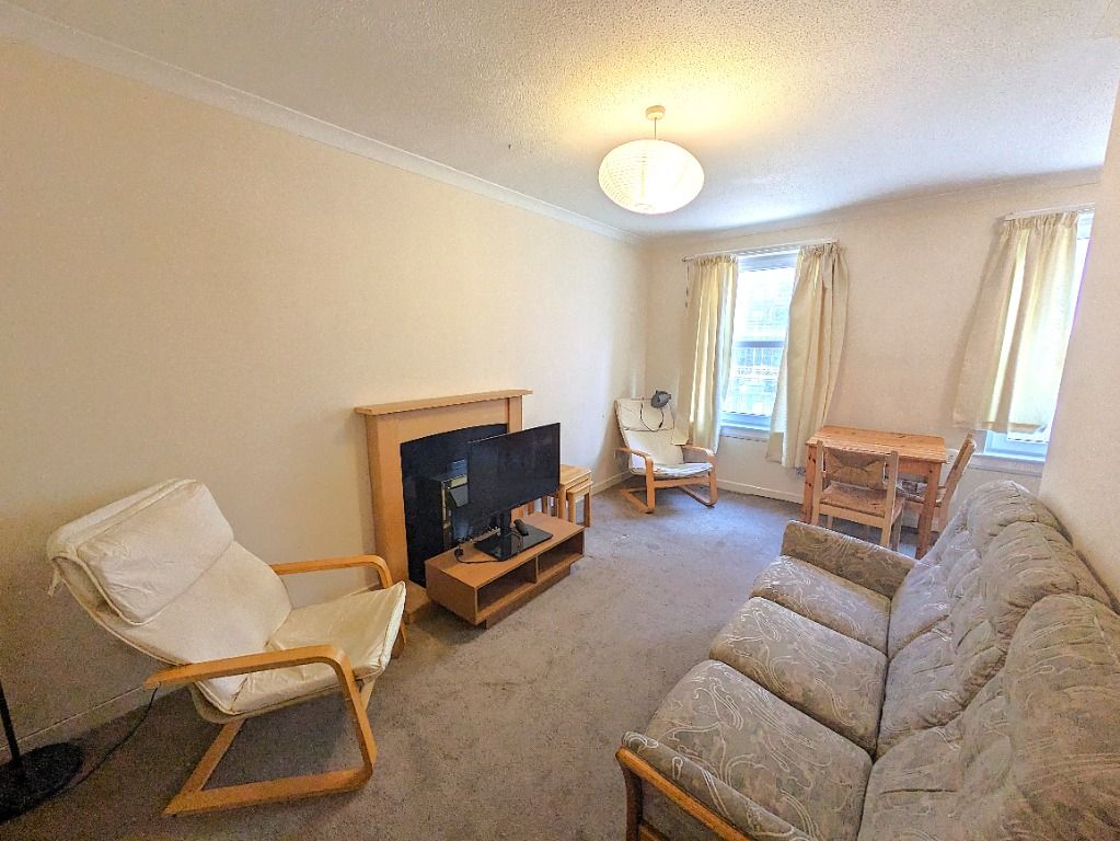 Property photo 2 of 7 Photo 2