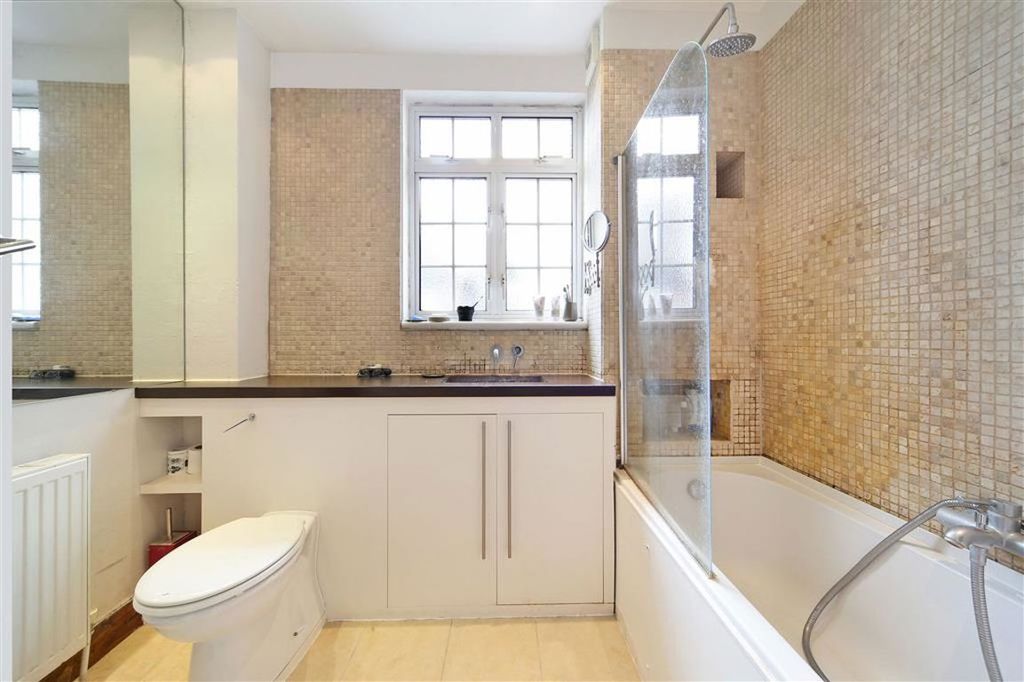 Property photo 3 of 6