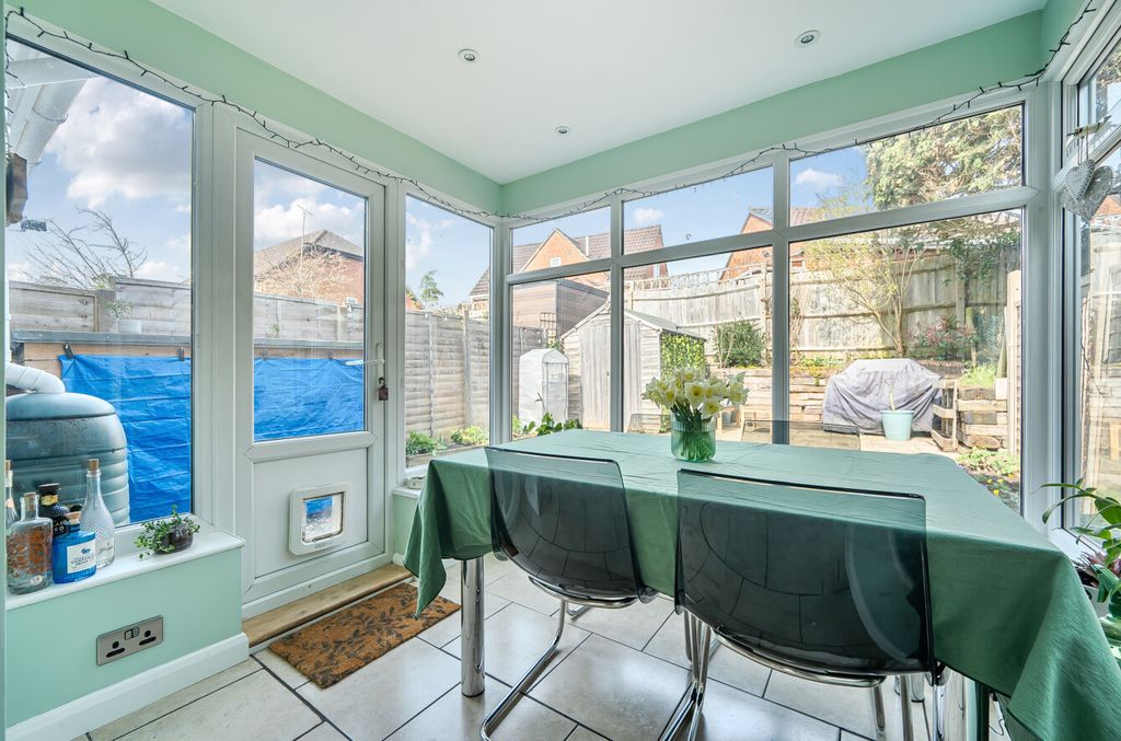 Property photo 3 of 18 1429510-7-69c1289...