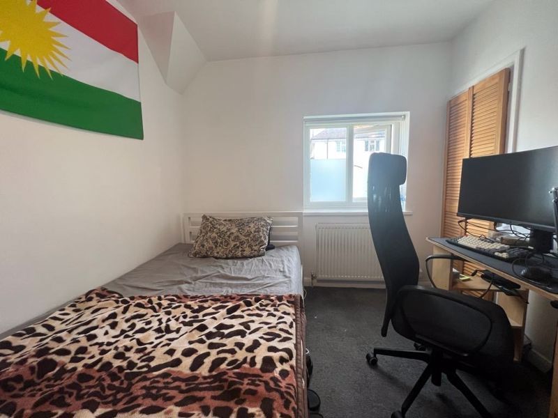 Property photo 2 of 11 Photo 2