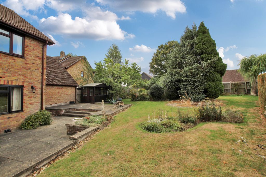 Property photo 3 of 29