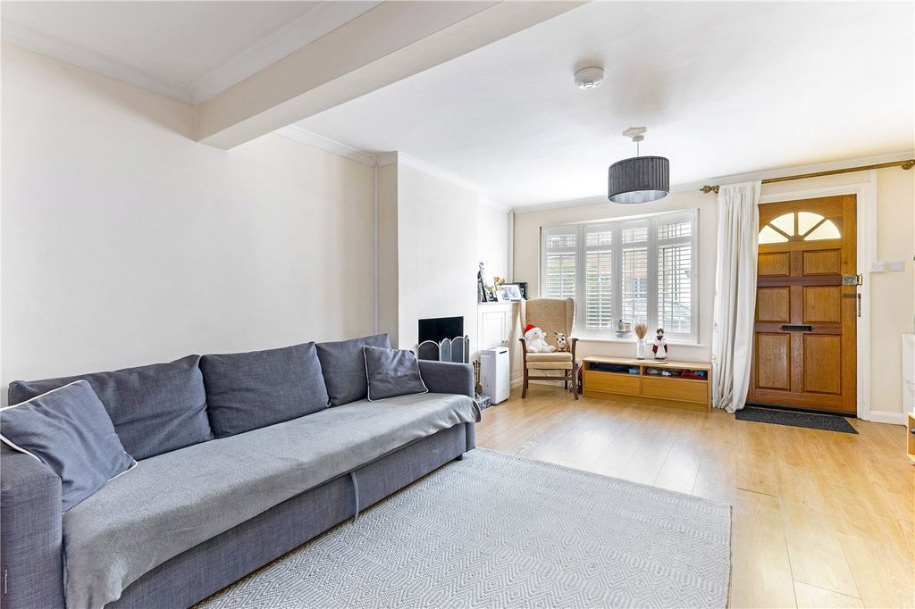 Property photo 2 of 10 Picture No. 34