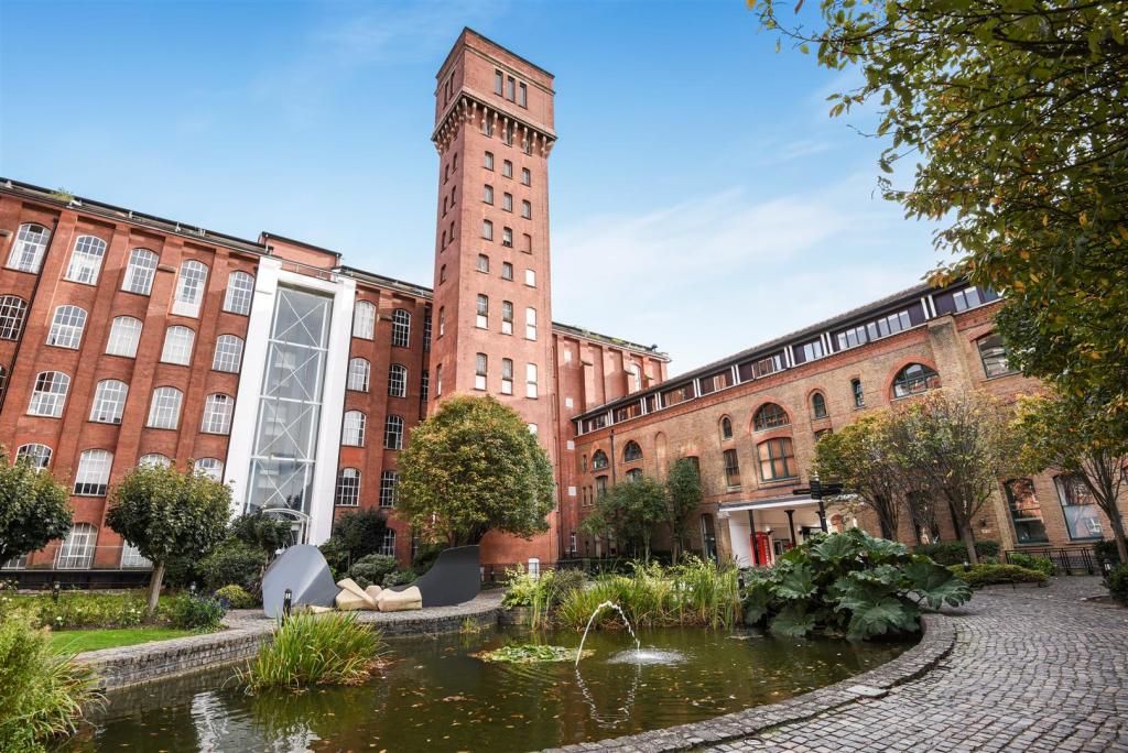 Property photo 1 of 12 1 Bedroom Apartment For Rent