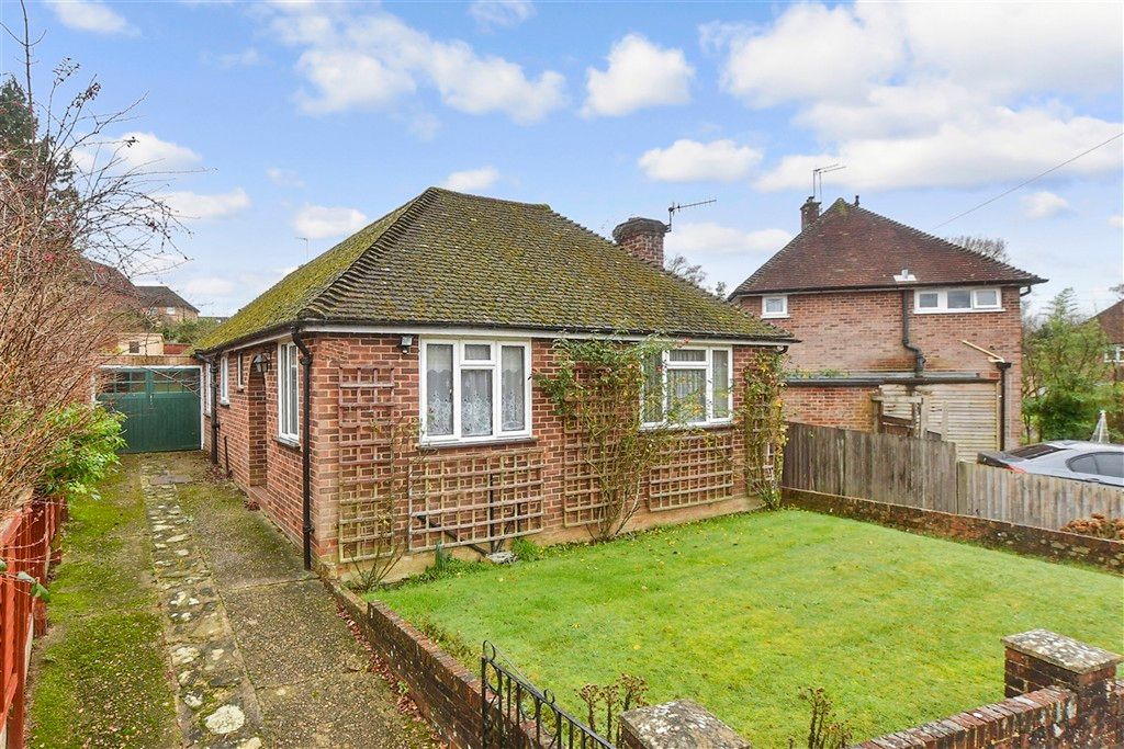 Property photo 1 of 10 Front Web *