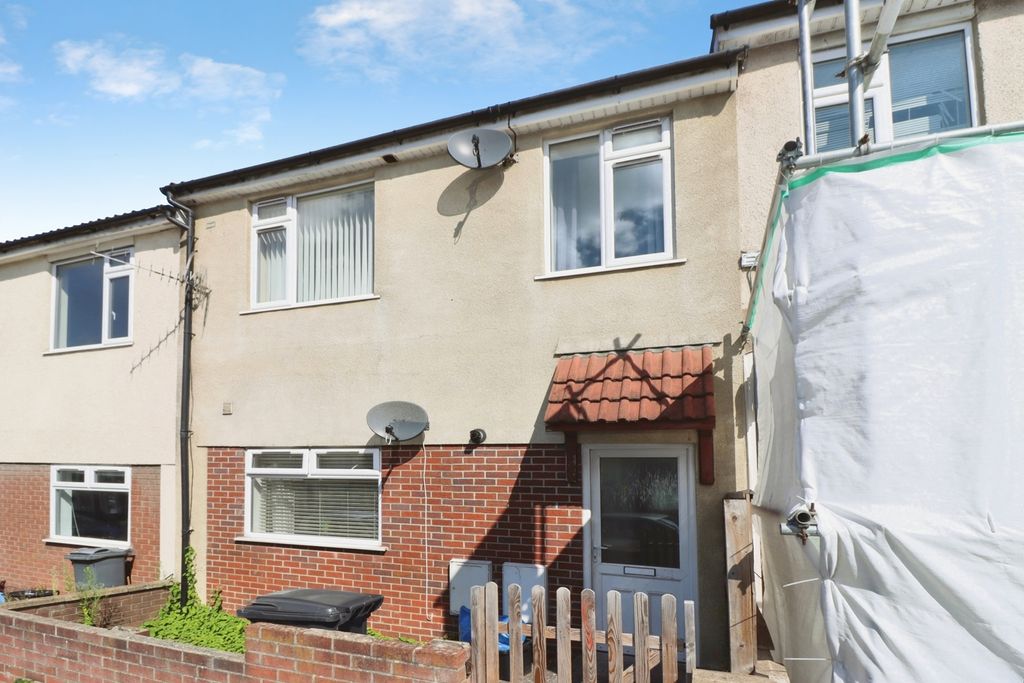 Property photo 1 of 11 Pbox-Img.Jpg