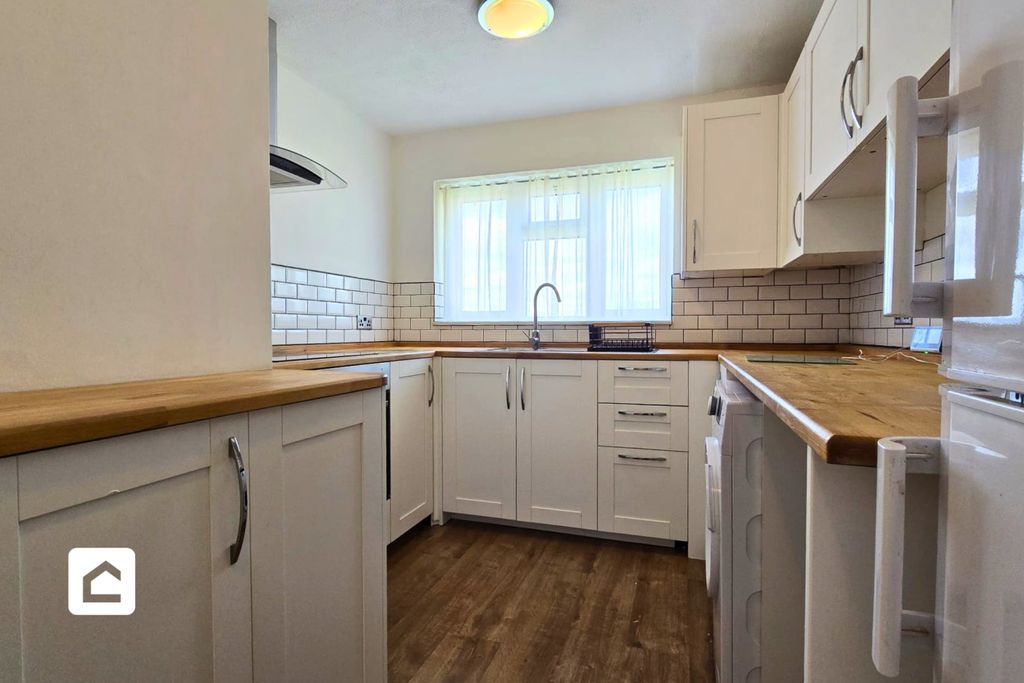 Additional image 4 of 1 bed maisonette for saleAshurst Wood, East Grinstead, West Sussex RH19