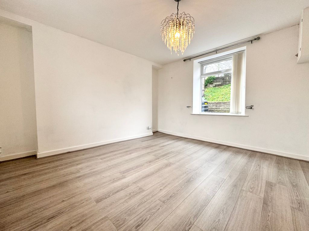 Property photo 2 of 13 Img_6223.Jpeg