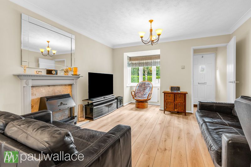 Property photo 2 of 21 Lounge