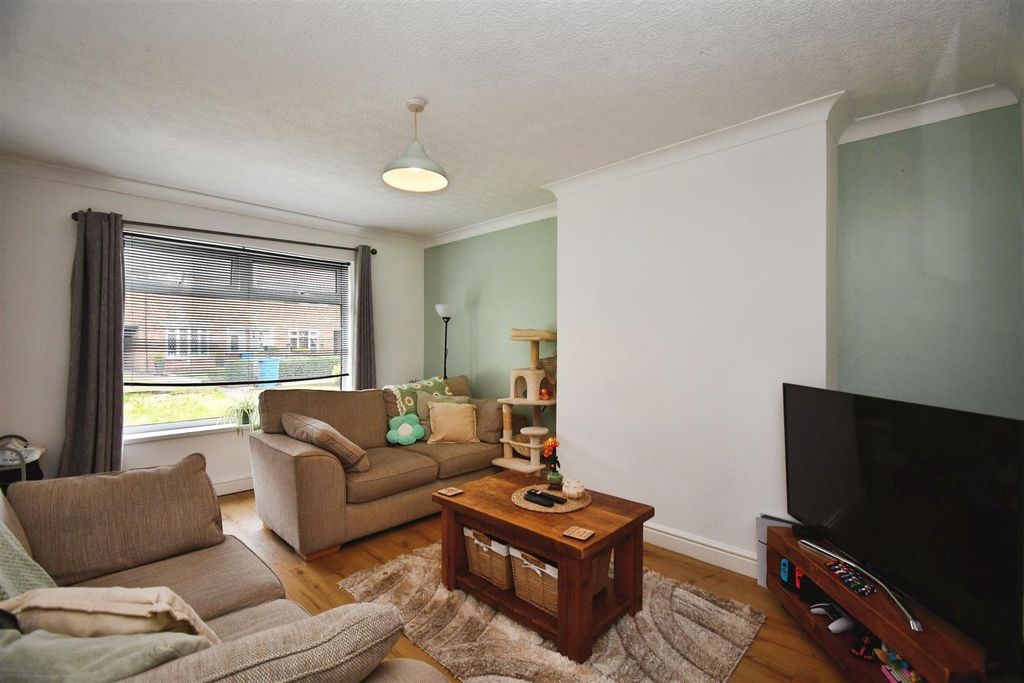Property photo 2 of 12 4F877Fd5-U 20 2818 29.Jpg