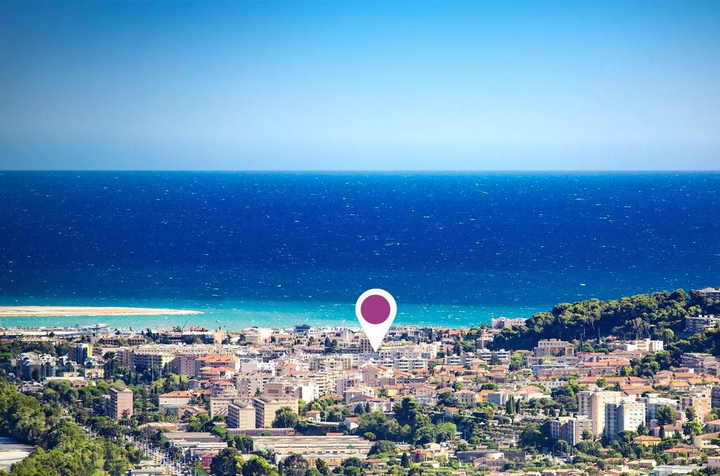 Property photo 1 of 4