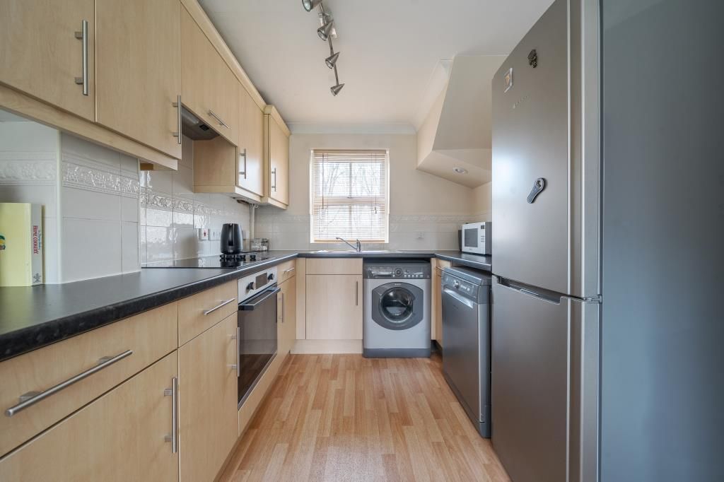 Property photo 2 of 22 Kitchen