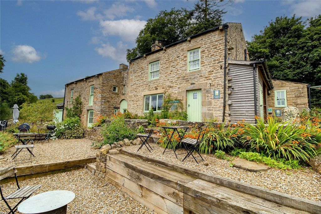 Property photo 1 of 22 Picture No. 33