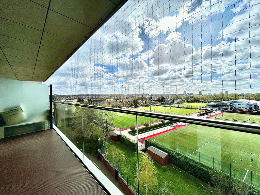 Property photo 3 of 13