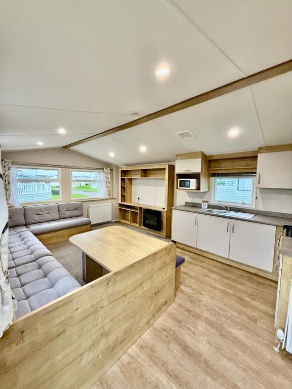 Property photo 1 of 5 Seal Bay Resort - Willerby - Kelston - 2020 | For Sale