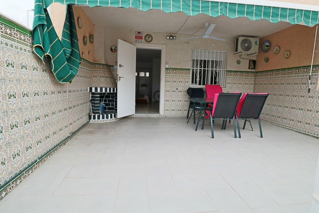Property photo 1 of 29
