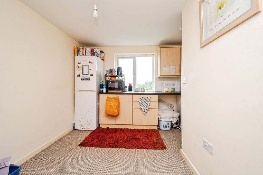 Property photo 2 of 11 Pbox-Img.Jpg