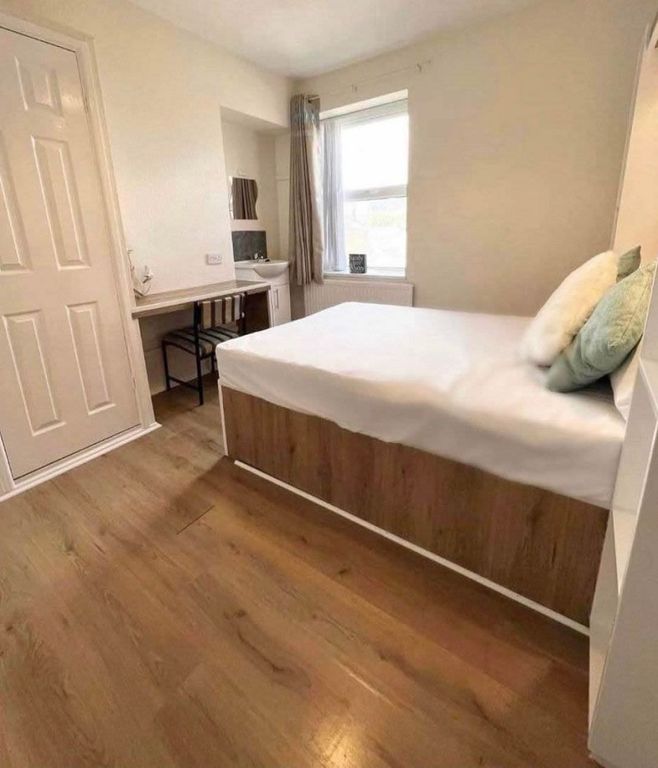 Property photo 3 of 10 Not Specified
