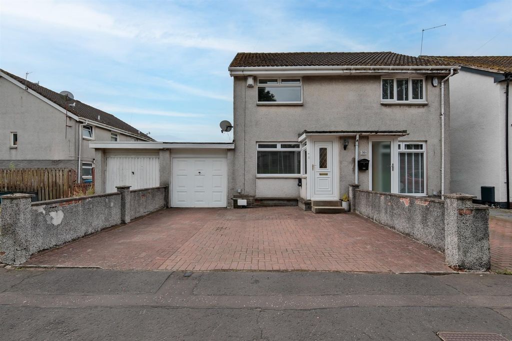 Property photo 1 of 32 006-32 Currieside Place, Shotts, ML7 4Al.Jpg