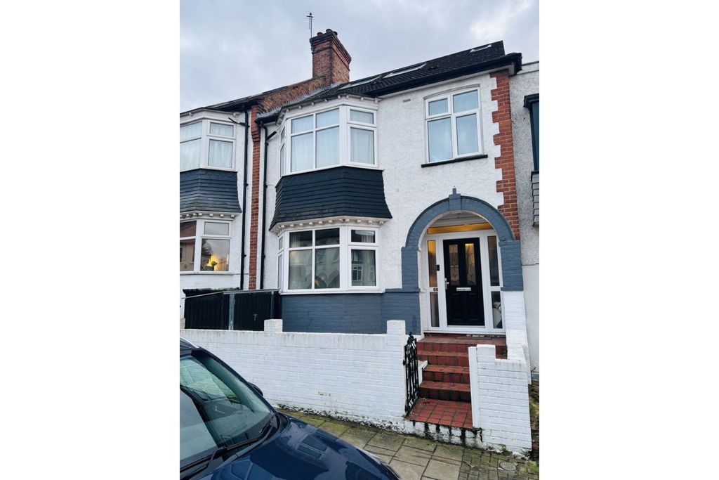 Property photo 1 of 21