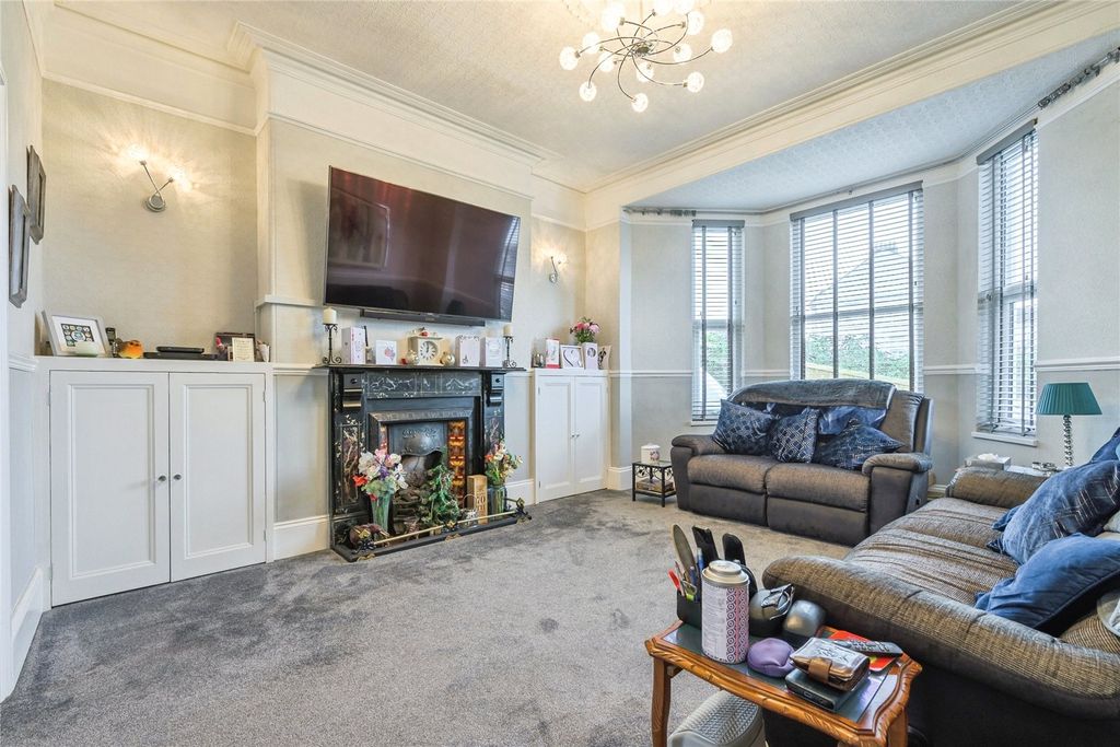 Property photo 2 of 19 Picture No. 65