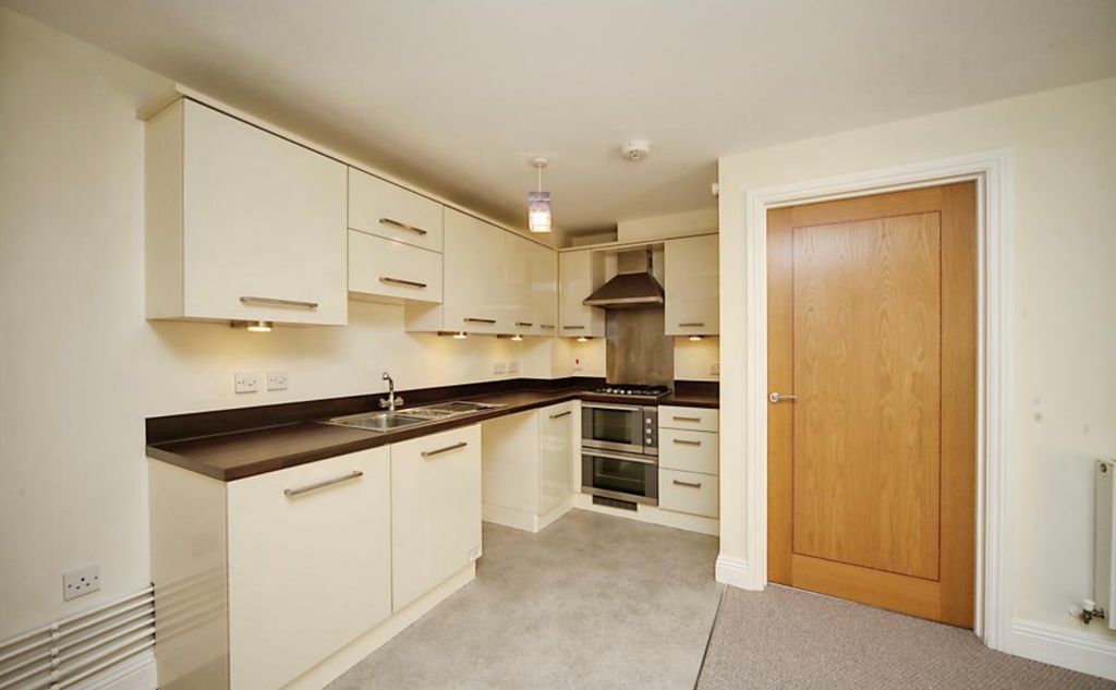 Property photo 3 of 14 Image