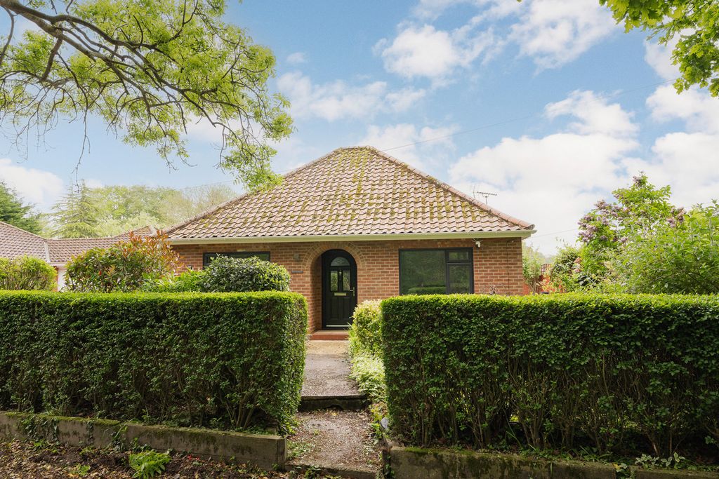 Property photo 1 of 25