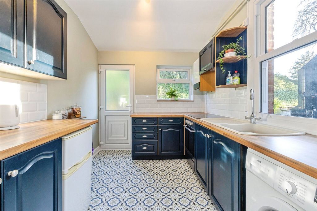 Property photo 3 of 29 Picture No. 25