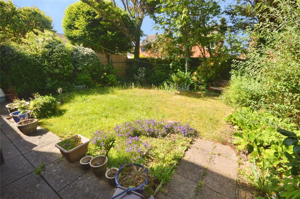 Property photo 2 of 13 Picture No. 20