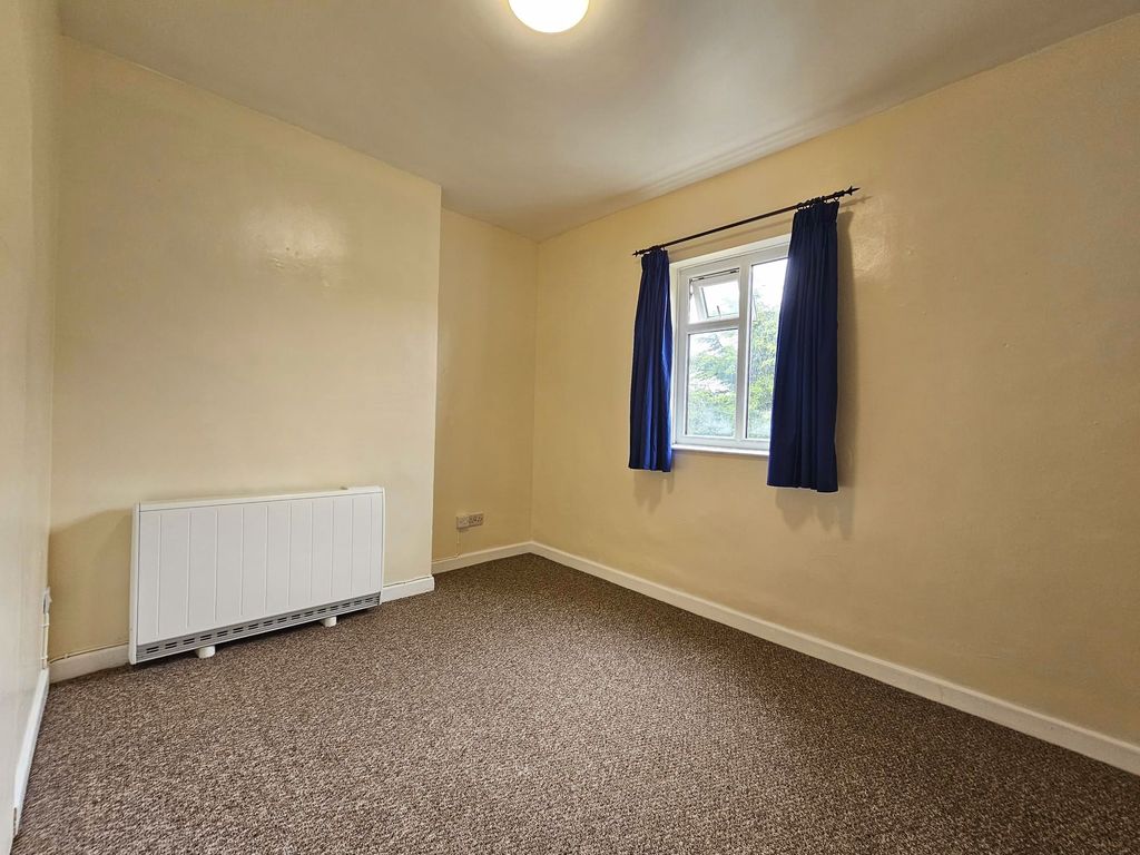 Property photo 2 of 9 Photo 2