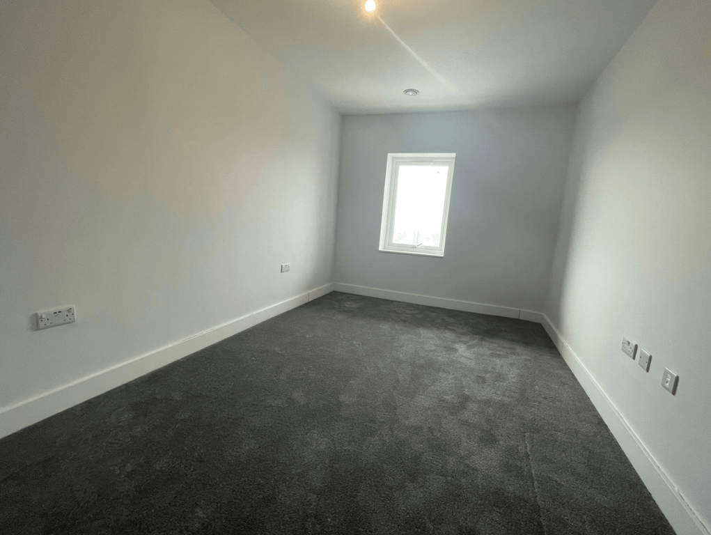 Property photo 3 of 7 Gallery