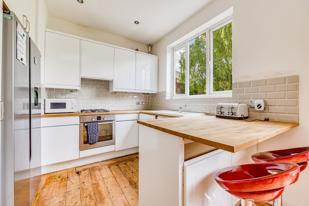 Property photo 1 of 17 Picture No. 04