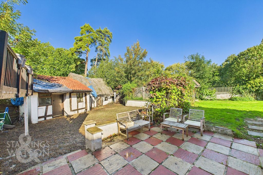 Property photo 3 of 37