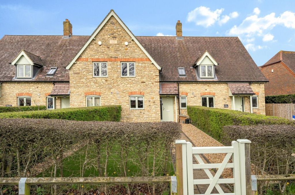 Property photo 1 of 23