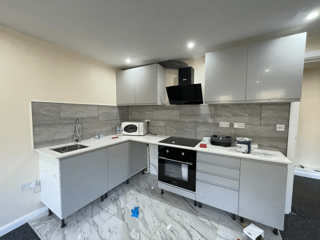 Property photo 2 of 5 Gallery