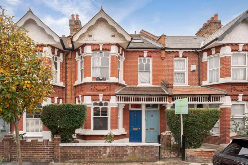 Property photo 3 of 11 Photo 11