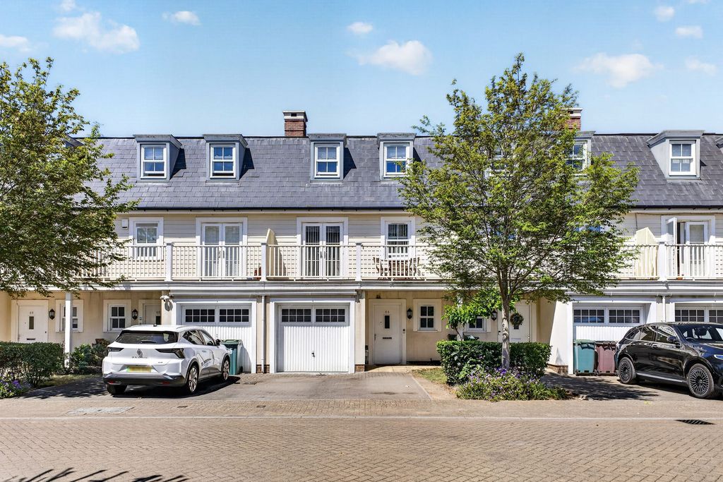 Property photo 1 of 44