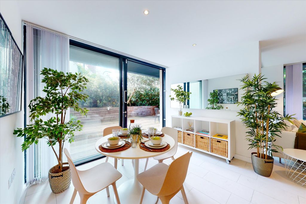 Property photo 1 of 10 Image