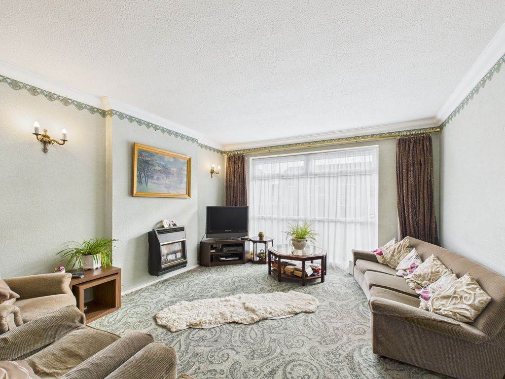 Property photo 2 of 20 4603365