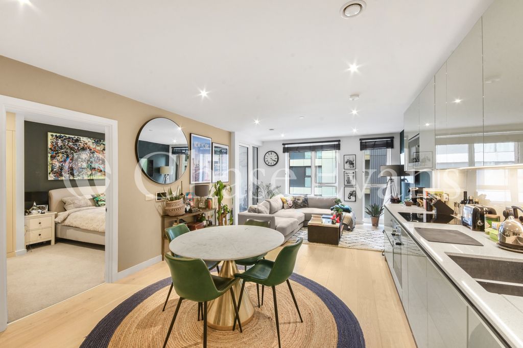 Property photo 1 of 17 Living