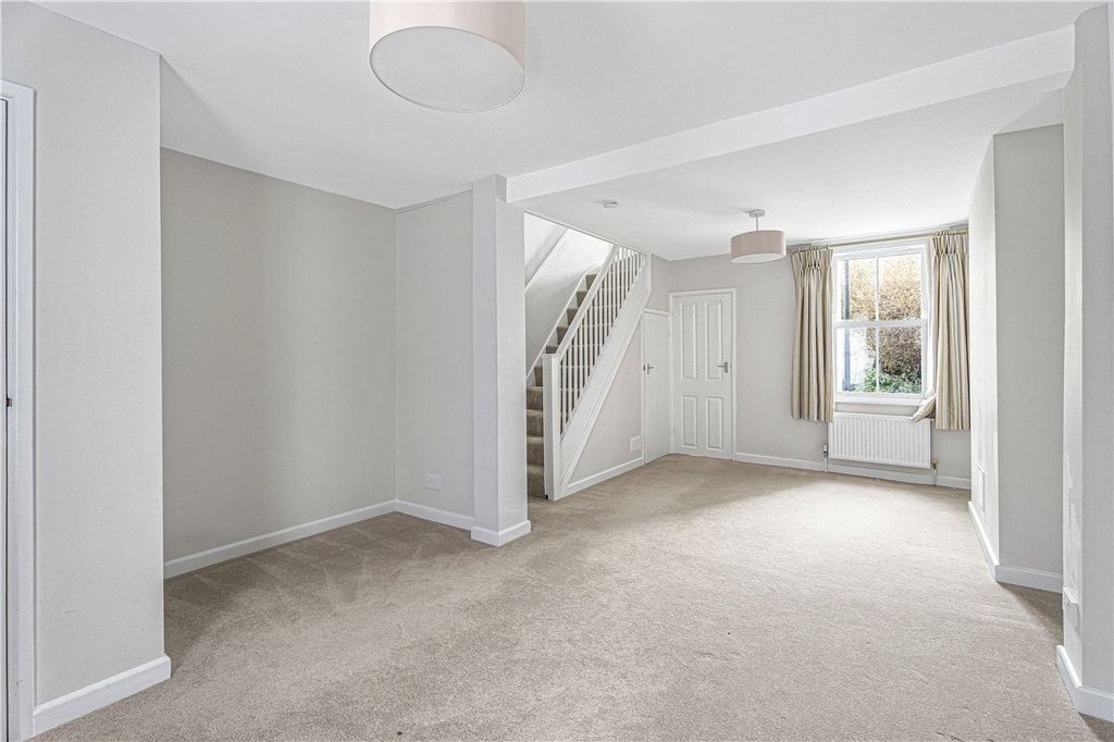 Property photo 2 of 15 Picture No. 02