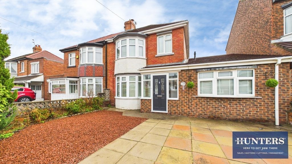Property photo 1 of 18 External