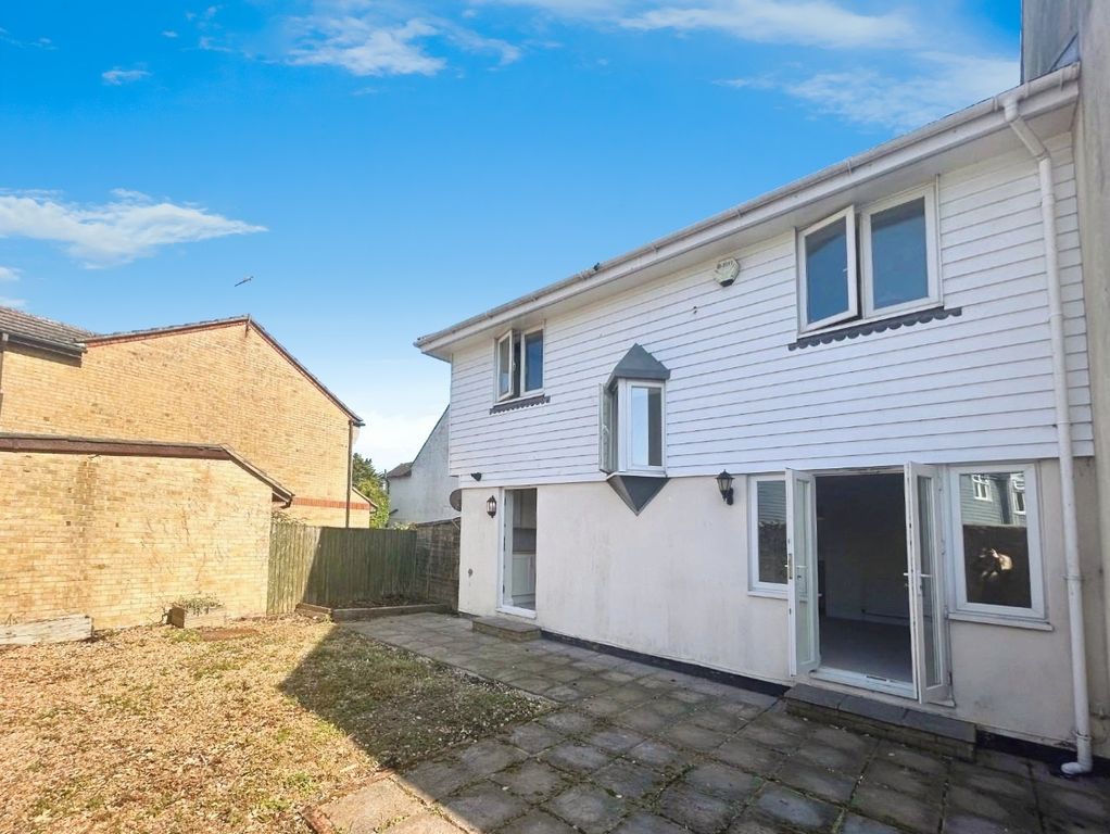 Property photo 1 of 13 Pbox-Front_Of_House-330676.Jpg