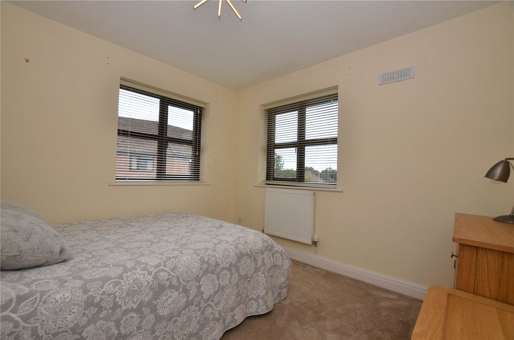 Property photo 3 of 16 Picture No. 03